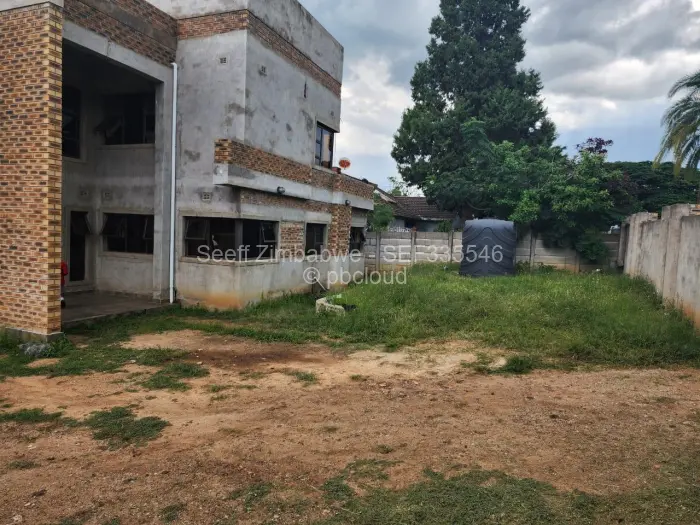 5 Bedroom House for Sale in Avondale West, Harare