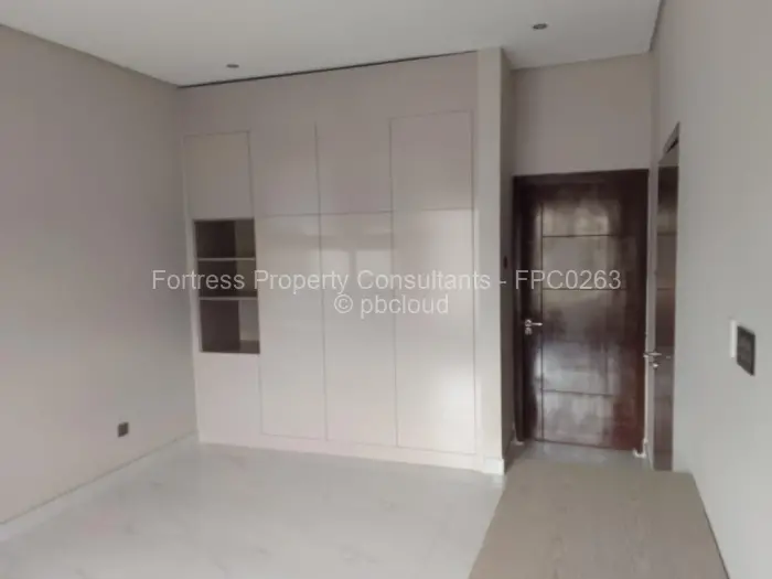 Townhouse/Cluster for Sale in Mount Pleasant, Harare