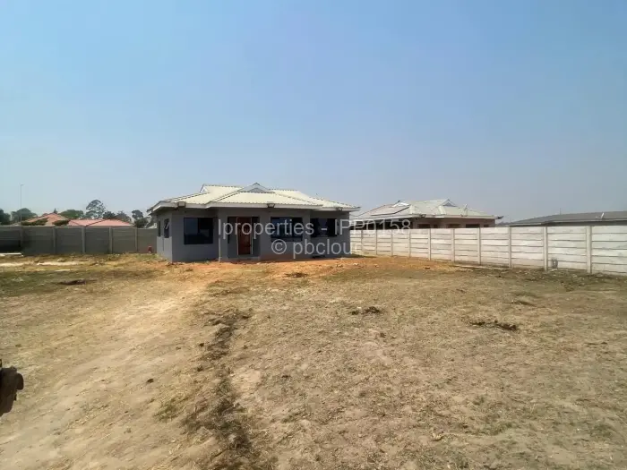 3 Bedroom House for Sale in Ruwa, Ruwa