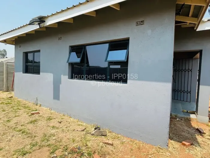 3 Bedroom House for Sale in Ruwa, Ruwa