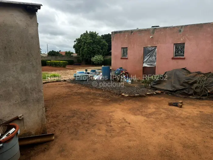 Residential Stand for Sale in Mahatshula, Bulawayo