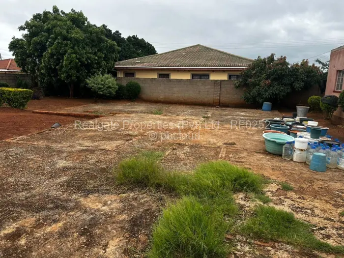 Residential Stand for Sale in Mahatshula, Bulawayo