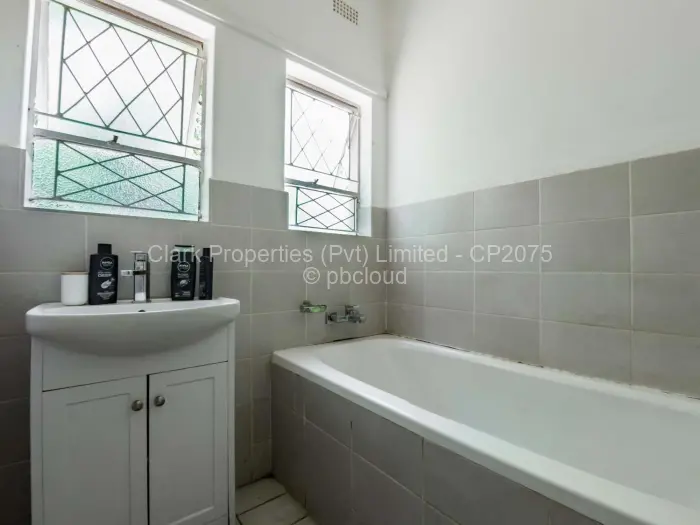 4 Bedroom House for Sale in Greystone Park, Harare