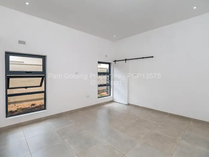 Townhouse/Cluster for Sale in Vainona, Harare