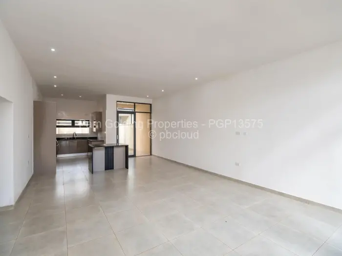 Townhouse/Cluster for Sale in Vainona, Harare