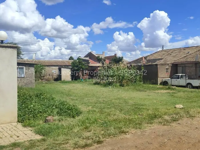 Residential Stand for Sale in Lenana Park, Harare