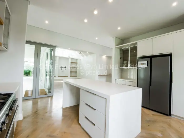 Townhouse/Cluster for Sale in Lewisam, Harare