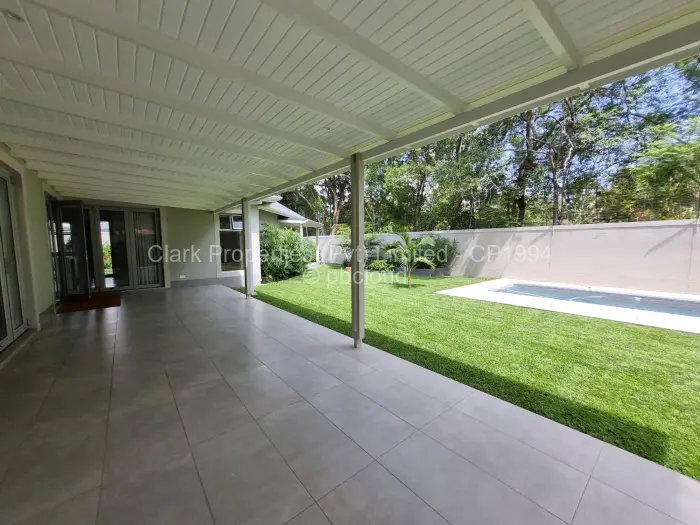 Townhouse/Cluster for Sale in Lewisam, Harare