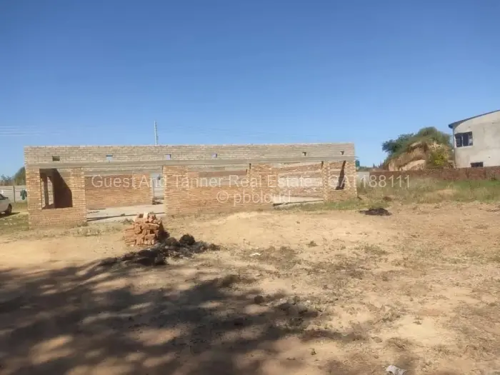 Commercial Stand for Sale in Southlea Park, Harare