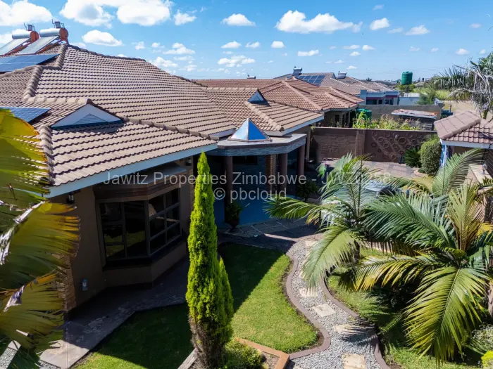 4 Bedroom House for Sale in Fairview, Harare