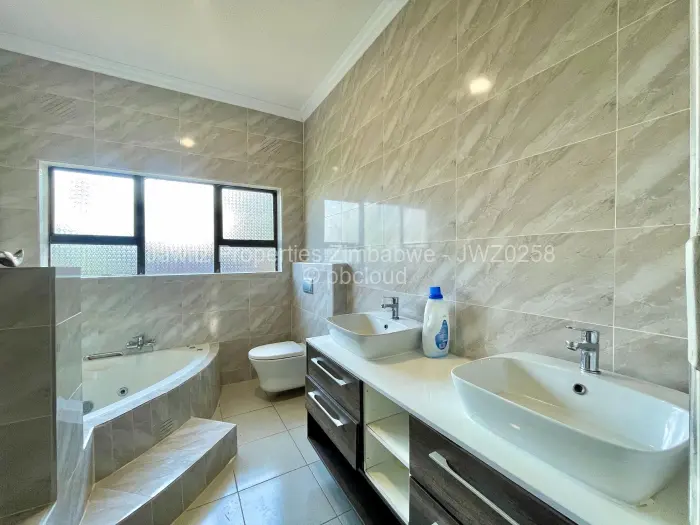 4 Bedroom House for Sale in Fairview, Harare