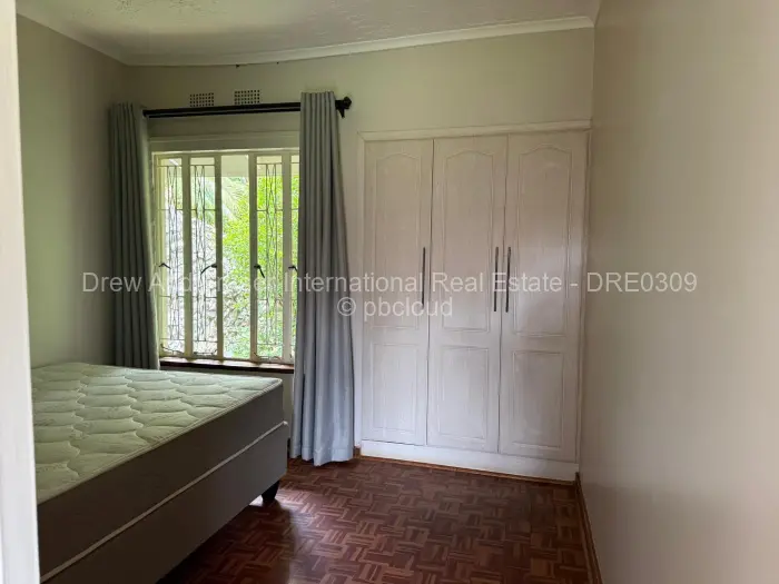 4 Bedroom House to Rent in Chisipite, Harare