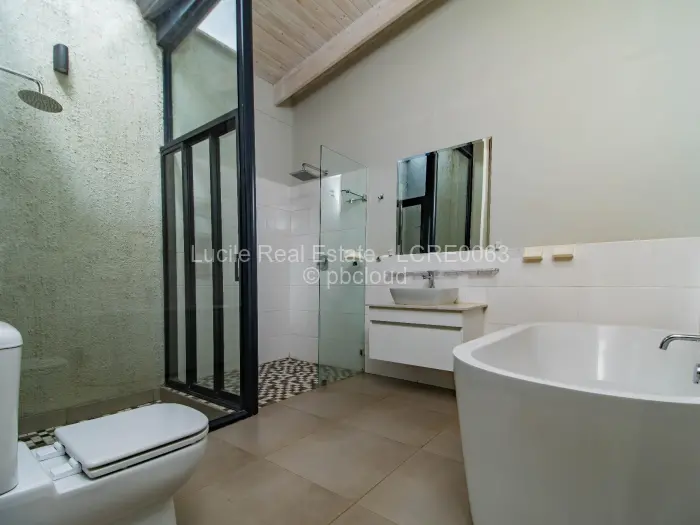 3 Bedroom House to Rent in Borrowdale Brooke