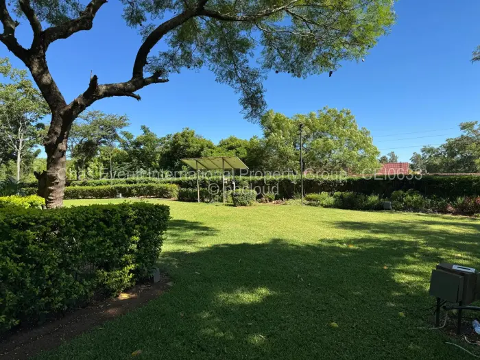 4 Bedroom House to Rent in Four Winds, Bulawayo