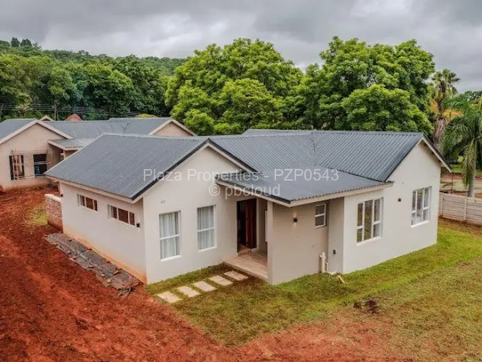 Townhouse/Cluster for Sale in Borrowdale Brooke, Harare