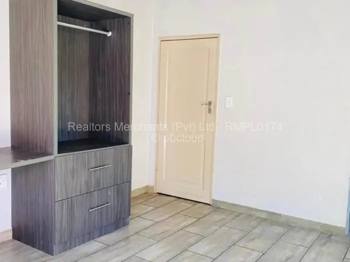 Townhouse/Cluster to Rent in Greendale North, Harare