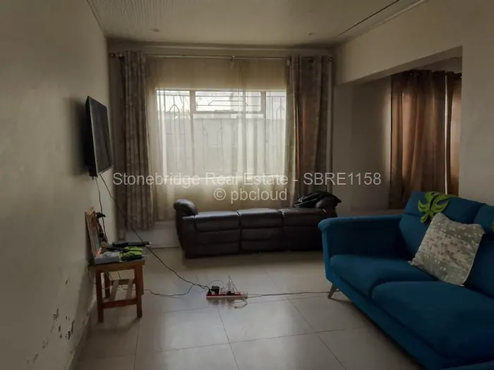 3 Bedroom House for Sale in Cowdray Park, Bulawayo