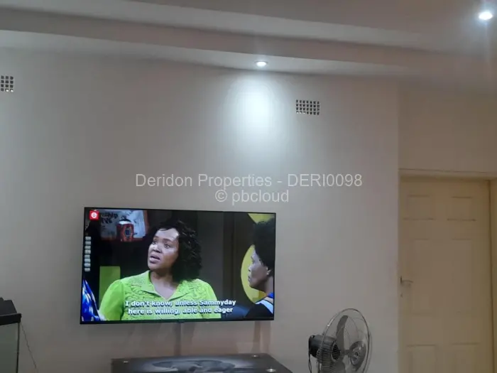 2 Bedroom Cottage/Garden Flat for Sale in Ruwa, Ruwa