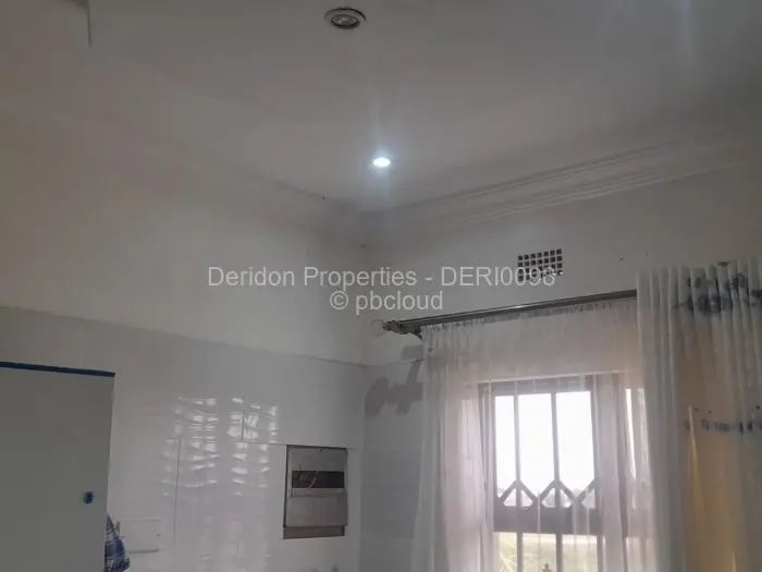 2 Bedroom Cottage/Garden Flat for Sale in Ruwa, Ruwa