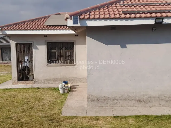 2 Bedroom Cottage/Garden Flat for Sale in Ruwa, Ruwa