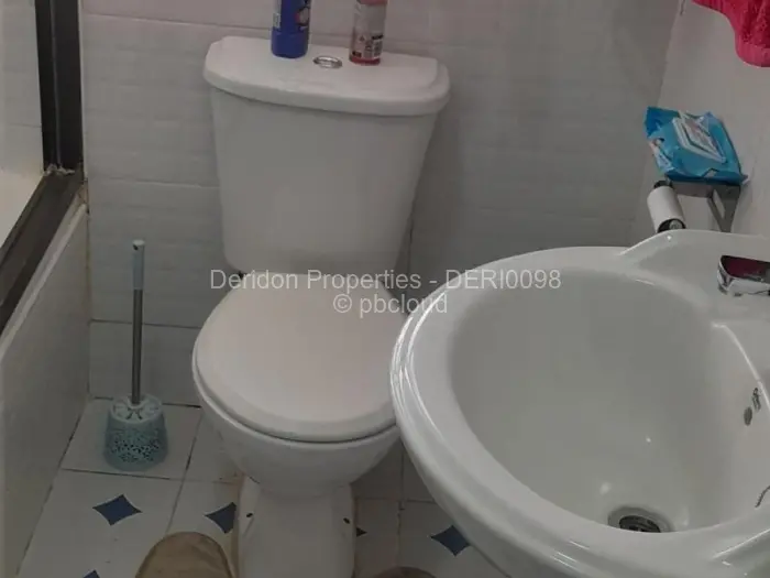 2 Bedroom Cottage/Garden Flat for Sale in Ruwa, Ruwa