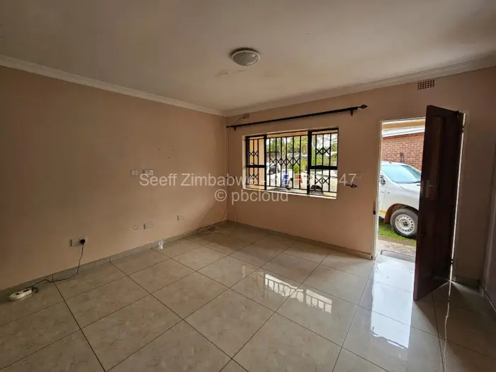 2 Bedroom Cottage/Garden Flat to Rent in Bluff Hill