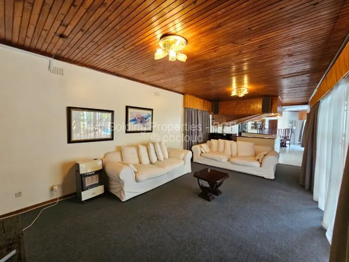 3 Bedroom House for Sale in Suburbs, Bulawayo