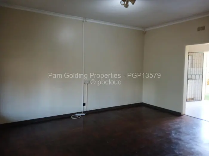 2 Bedroom Cottage/Garden Flat to Rent in Mount Pleasant