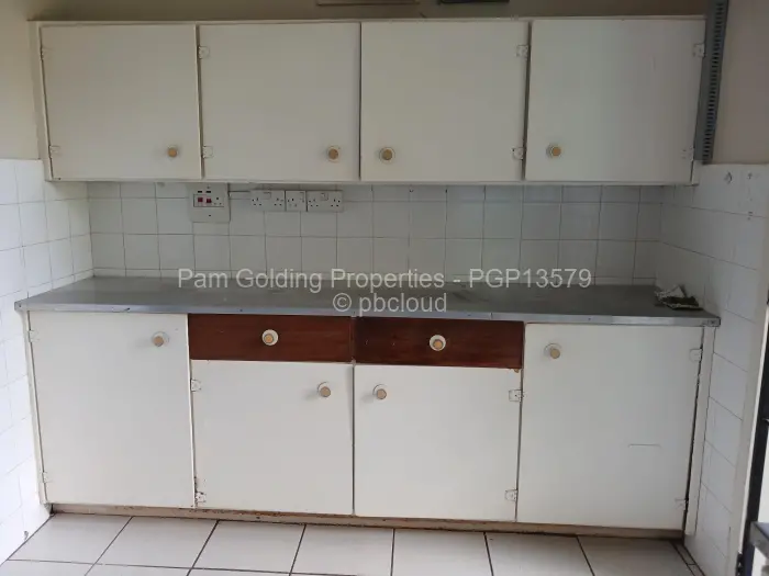 2 Bedroom Cottage/Garden Flat to Rent in Mount Pleasant