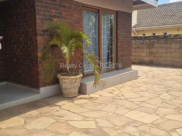 3 Bedroom House to Rent in Bloomingdale, Harare