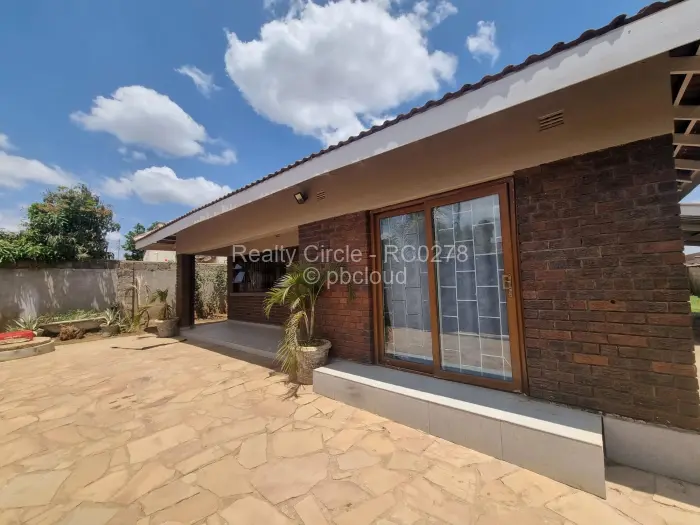 3 Bedroom House to Rent in Bloomingdale, Harare
