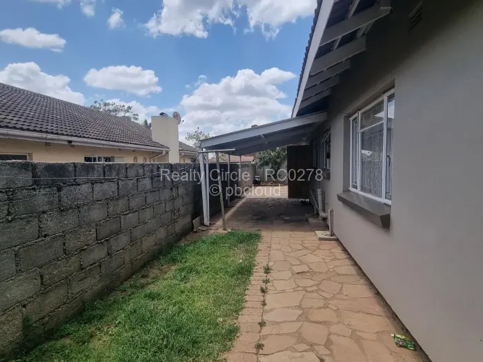 3 Bedroom House to Rent in Bloomingdale, Harare