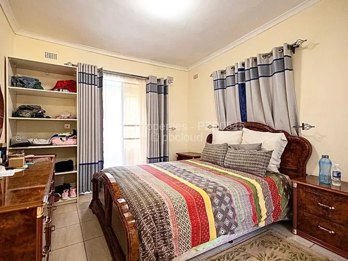 4 Bedroom House for Sale in Highlands, Harare