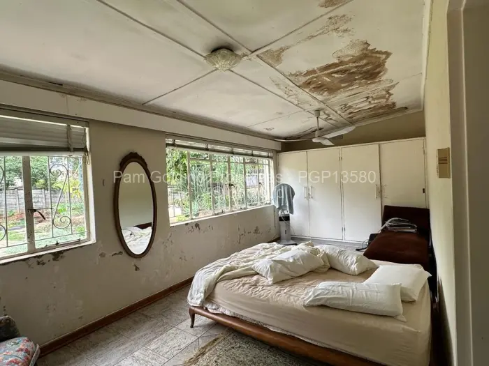 3 Bedroom House for Sale in Burnside, Bulawayo