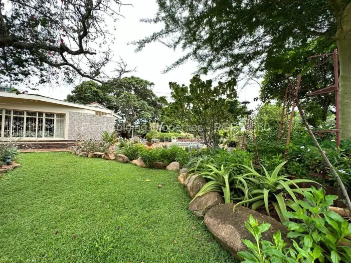 3 Bedroom House for Sale in Burnside, Bulawayo