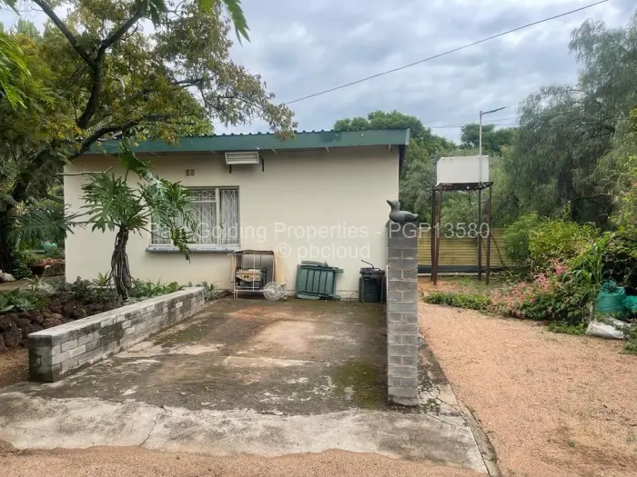 3 Bedroom House for Sale in Burnside, Bulawayo