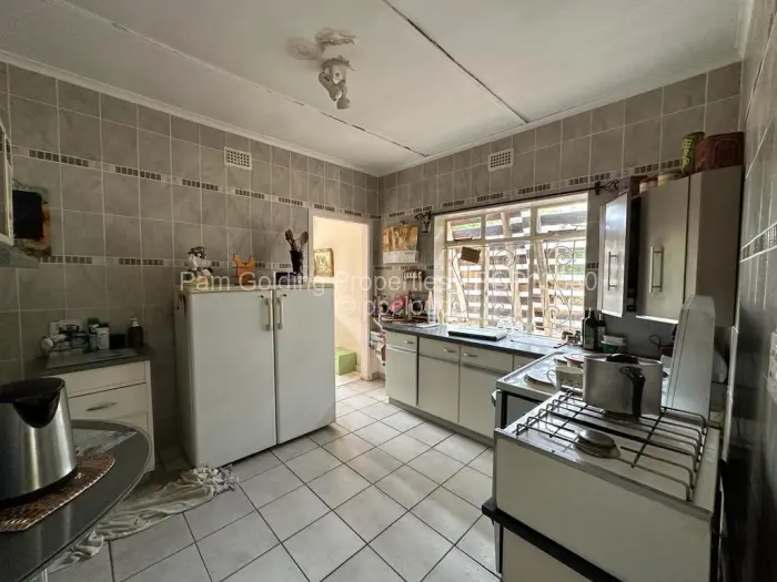 3 Bedroom House for Sale in Burnside, Bulawayo