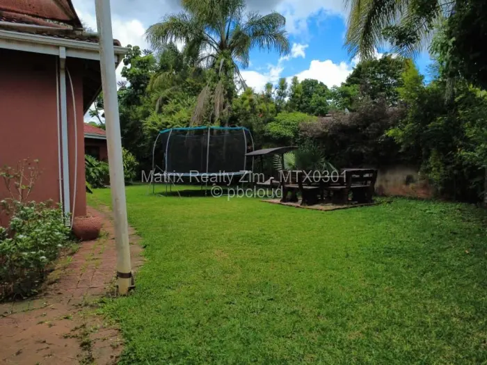 4 Bedroom House for Sale in Borrowdale Brooke, Harare