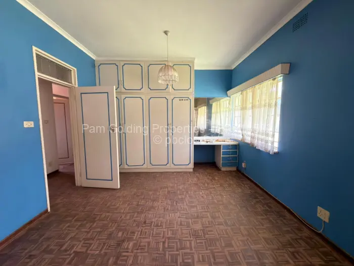 3 Bedroom House for Sale in Kumalo, Bulawayo