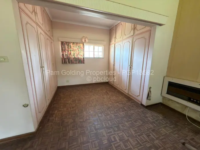 3 Bedroom House for Sale in Kumalo, Bulawayo