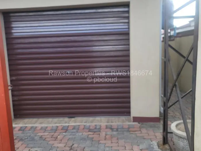 3 Bedroom House for Sale in Budiriro, Harare