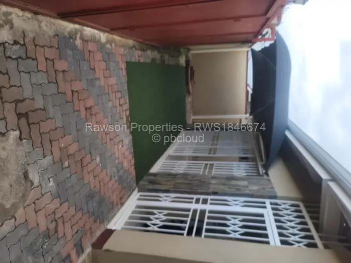 3 Bedroom House for Sale in Budiriro, Harare