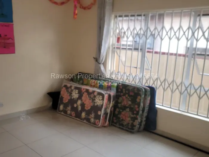 3 Bedroom House for Sale in Budiriro, Harare