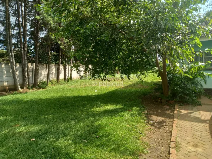 3 Bedroom House for Sale in Emerald Hill, Harare
