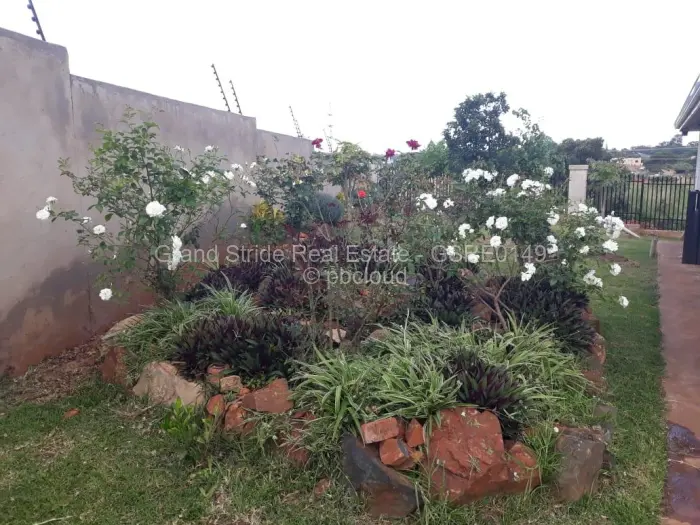 7 Bedroom House to Rent in Pomona, Harare