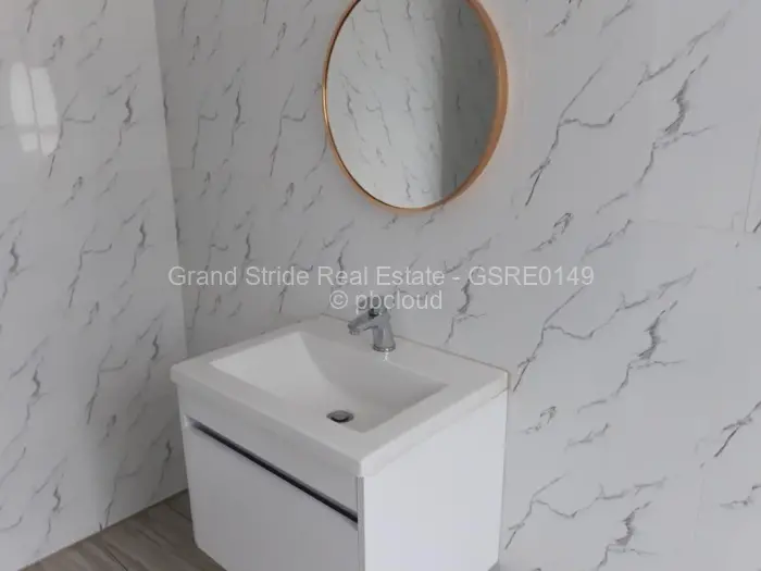 7 Bedroom House to Rent in Pomona, Harare