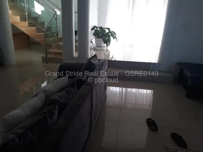 7 Bedroom House to Rent in Pomona, Harare