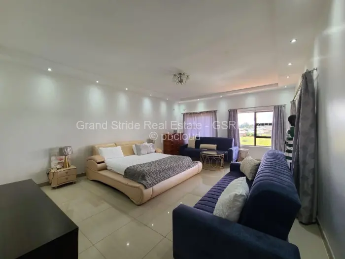 7 Bedroom House to Rent in Pomona, Harare