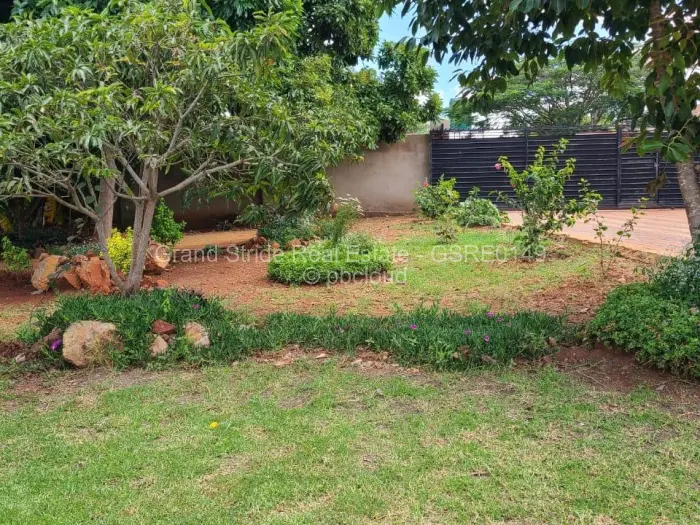 7 Bedroom House to Rent in Pomona, Harare