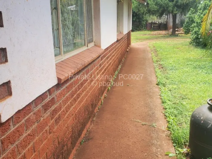 4 Bedroom House for Sale in Mandara, Harare